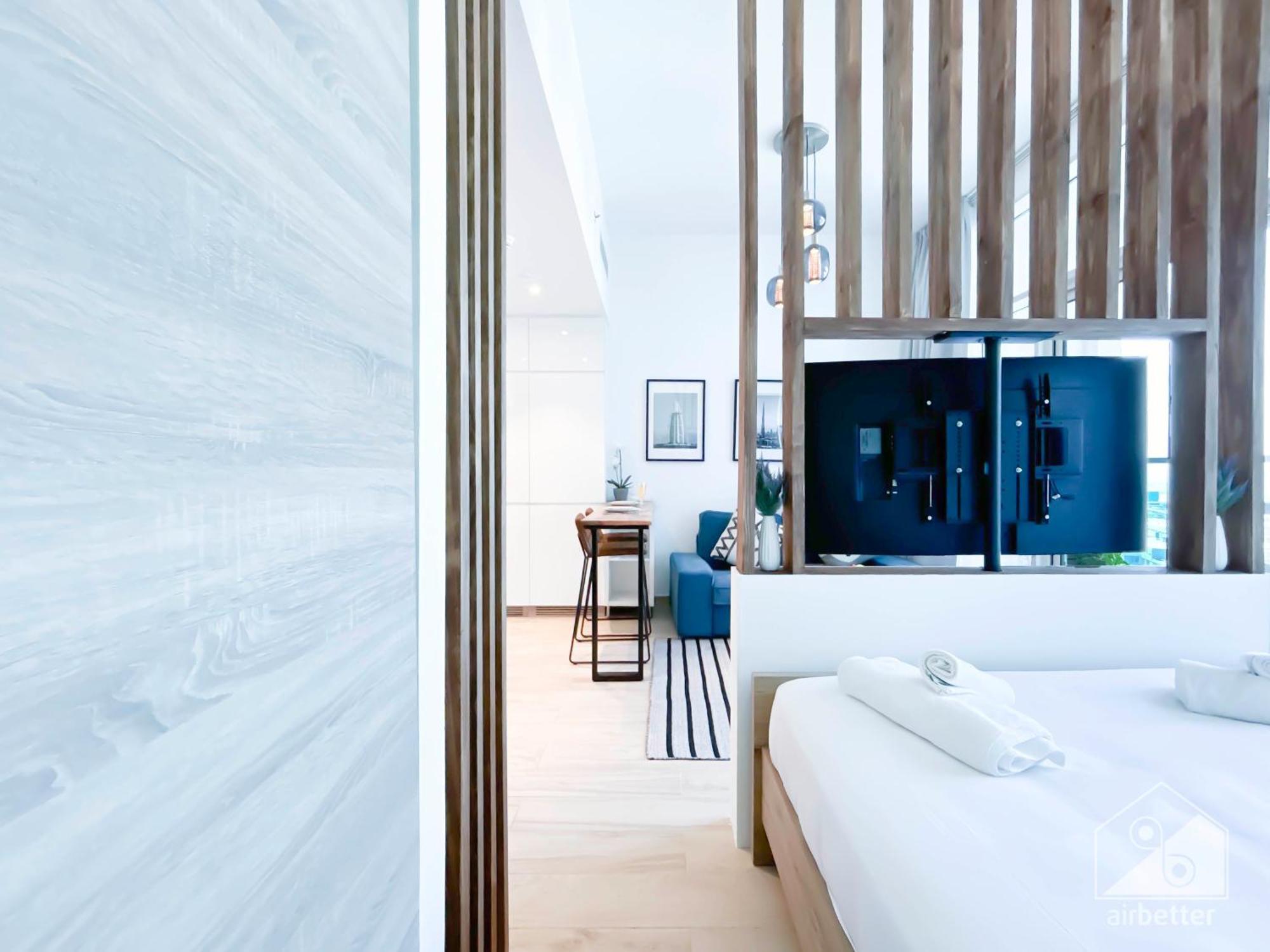 Apartment Chic New At One Marina Dubai