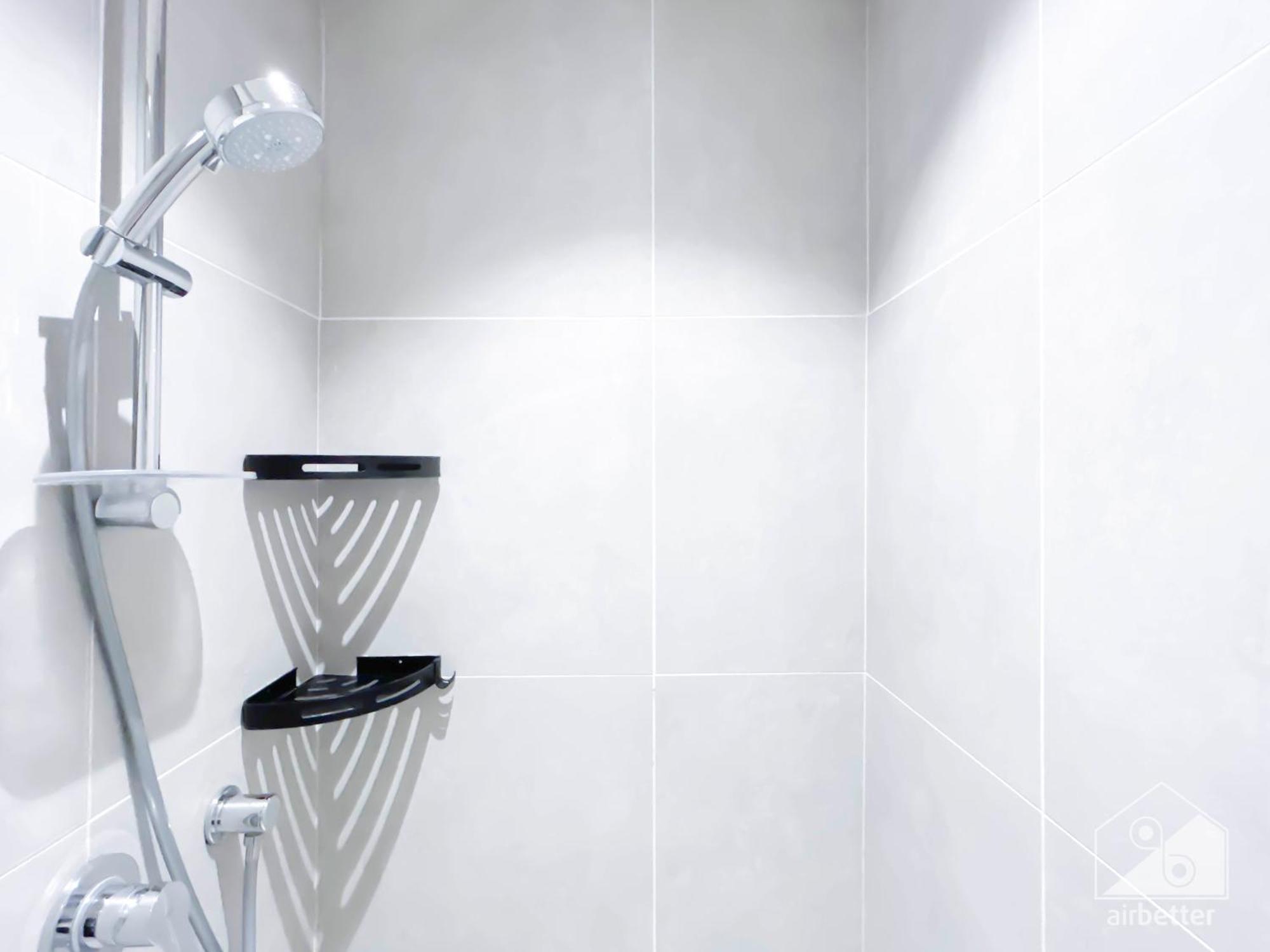 Chic New At One Marina Apartment Dubai