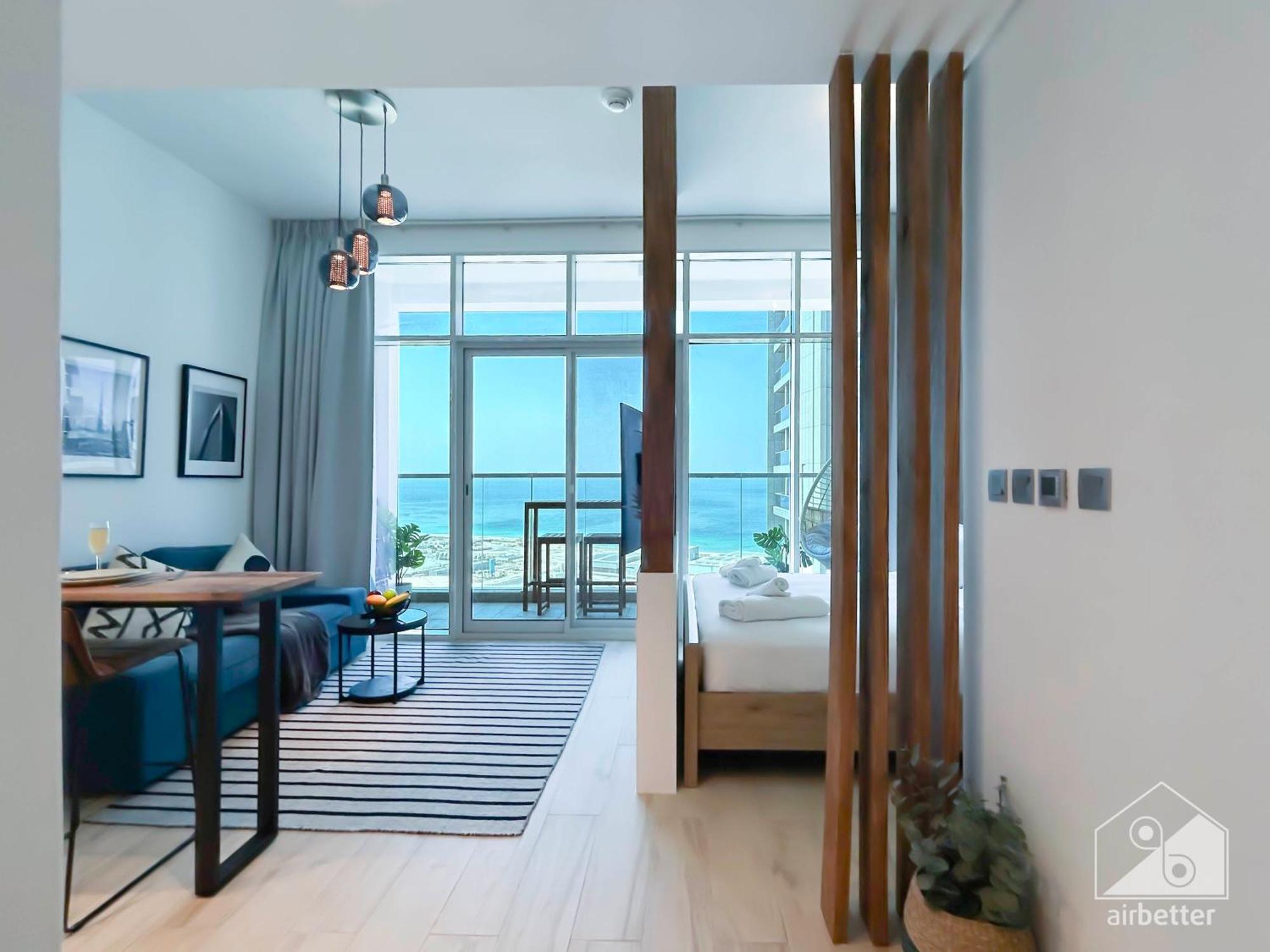 Chic New At One Marina