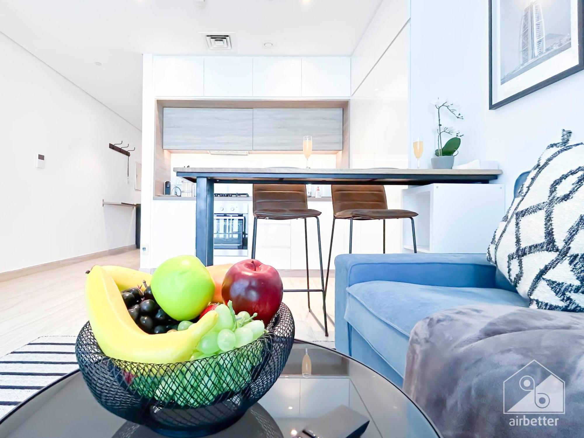 Chic New At One Marina Apartment
