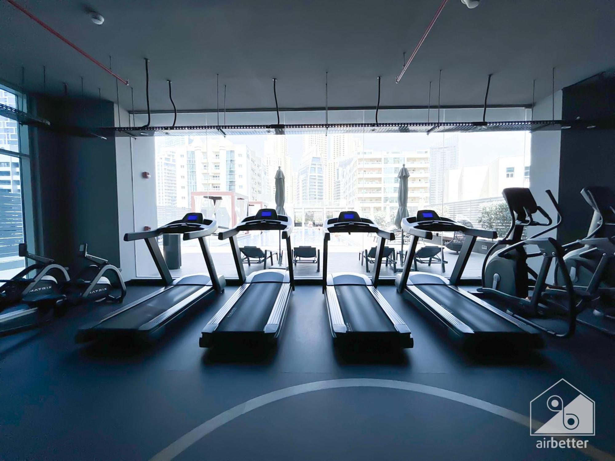 Chic New At One Marina Apartment Dubai