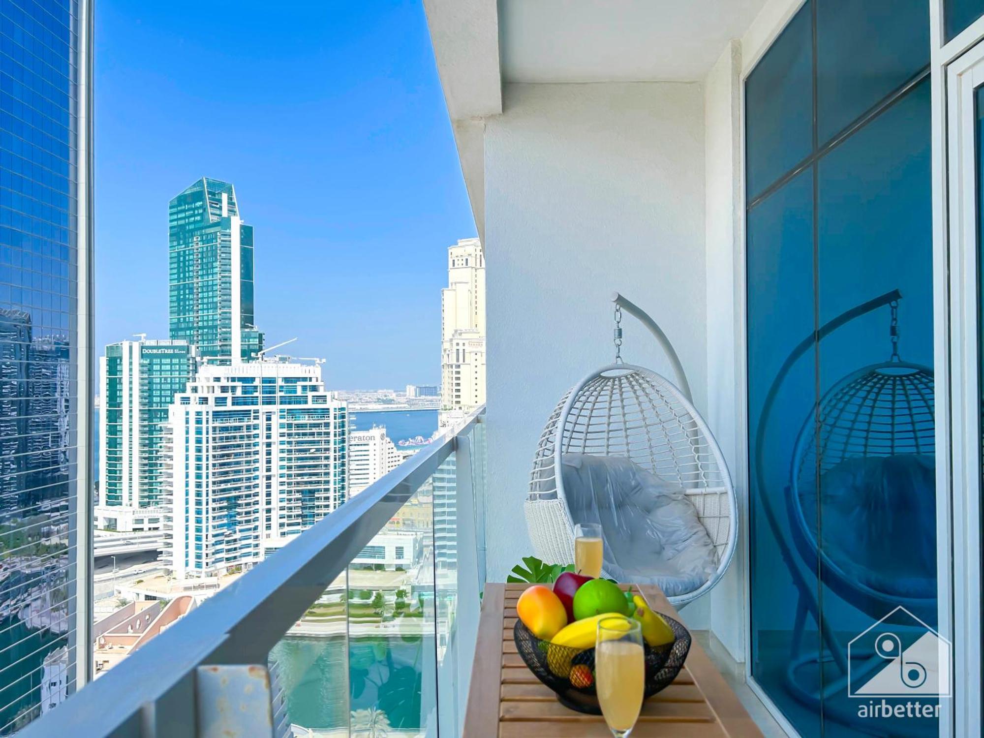 Chic New At One Marina Apartment